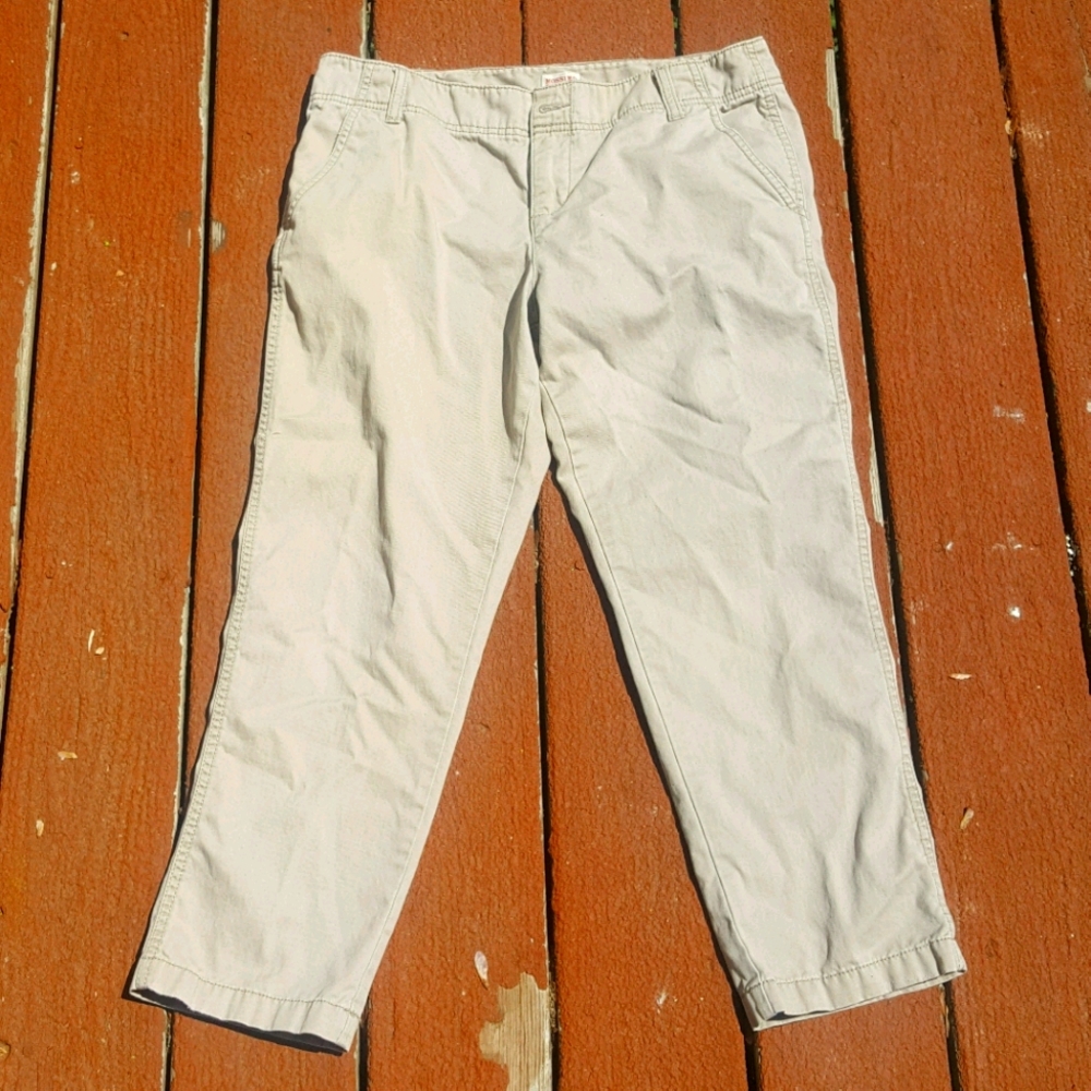 Mossimo‎ Khakis pants